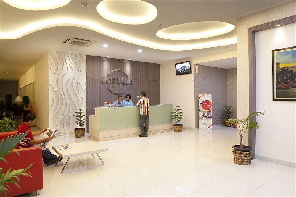 Cordela Hotel Medan Exterior photo